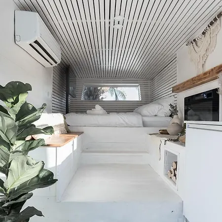 Hotel Leobus-לאו באס à Menaẖemya Extérieur photo