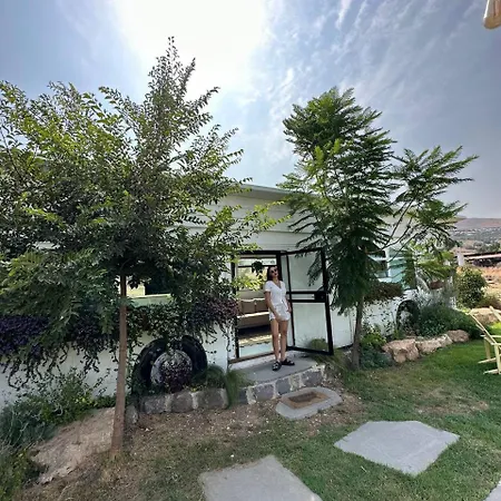 Hotel Leobus-לאו באס à Menaẖemya Extérieur photo